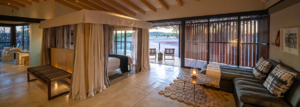 Featured natural-stone suite at Anderssons at Ongava