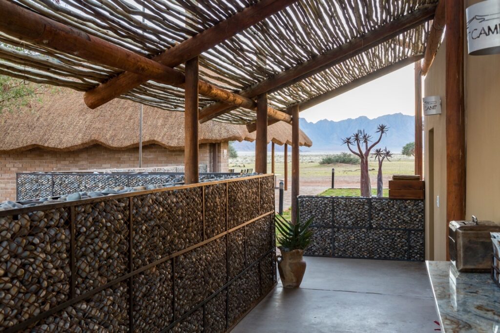 Sesriem desert camp – shaded reception walkway