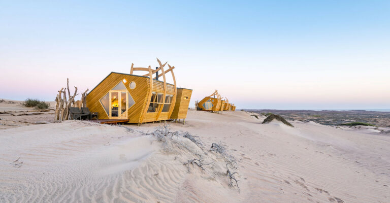luxury lodge on the Skeleton Coast – shipwreck-style cabins in white sand