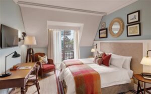 Swakopmund beachfront hotel – bright double room with balcony