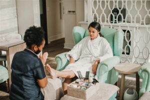 Strand Hotel accommodation – foot treatment in the relaxation area