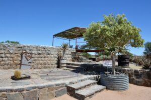 Lithops lodge Namibia – stone terrace and outdoor fireplace