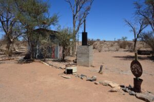 southern Namibia lodge – historic lime-working site in the desert