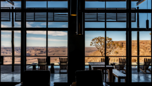 canyon rim accommodation – panoramic windows facing the canyon