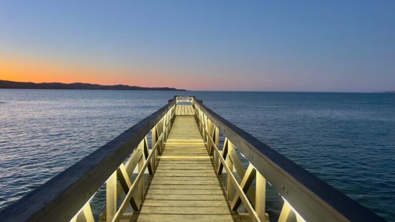 Lüderitz Nest Hotel – walk-on jetty at sunset