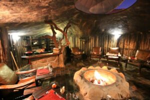 Mount Etjo accommodation – sunken fire lounge inside the lodge