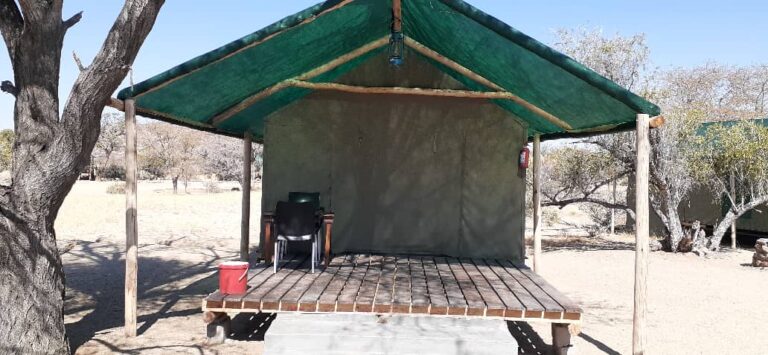 Spitzkoppe campsites – basic tent exterior with covered deck