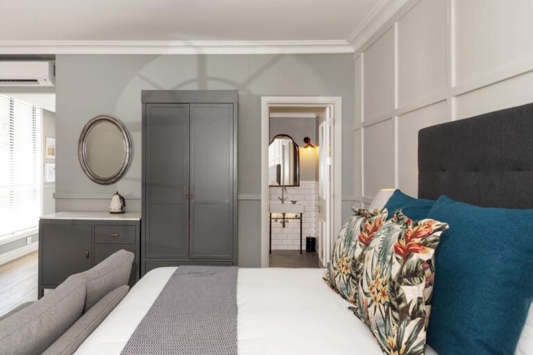Windhoek boutique hotel – family room with sofa bed