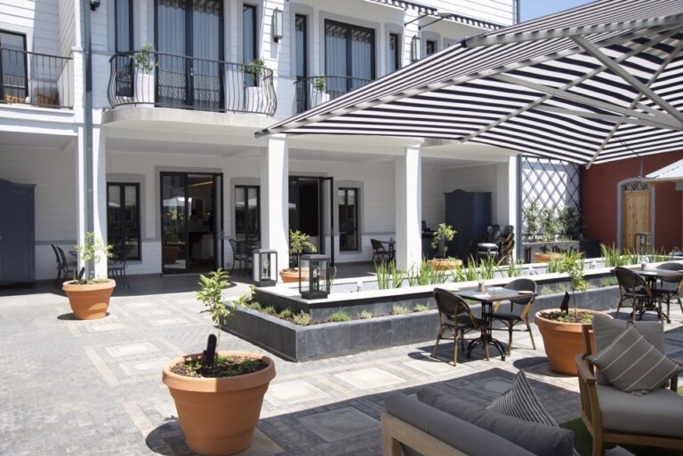 The Weinberg Hotel – courtyard fountain and seating