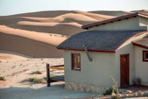 Desert Breeze accommodation – private desert bungalow