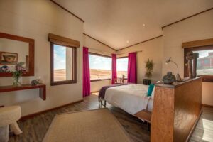 Desert Breeze accommodation – coastal-style bedroom