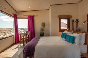 Desert Breeze accommodation – dune-view bed