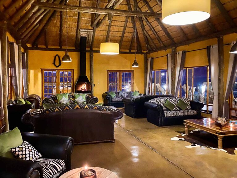 Desert Homestead Lodge – main guest lounge