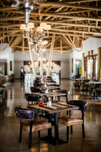 Etosha Oberland Lodge – restaurant dining room