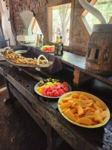 Roy's Rest Camp – breakfast buffet