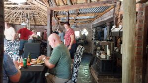 Roy's Rest Camp – guests dining