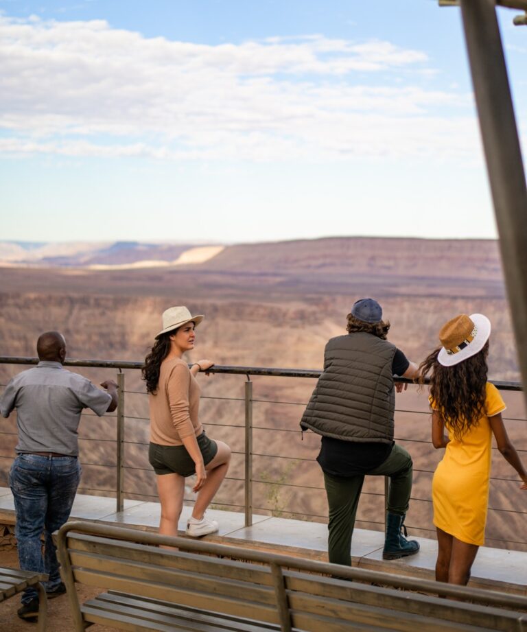 Canyon Lodge guests at the Fish River Canyon viewpoint