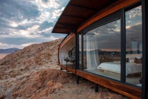Curved exterior of the private Desert Whisper suite
