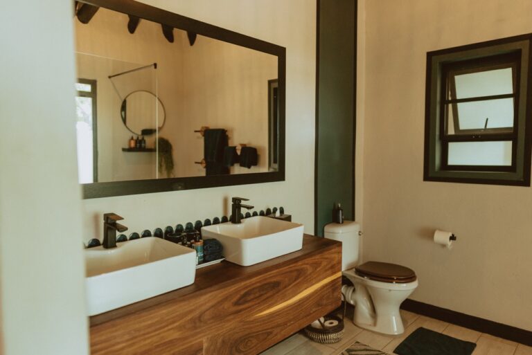 Double vanity in a Namushasha River Lodge bathroom