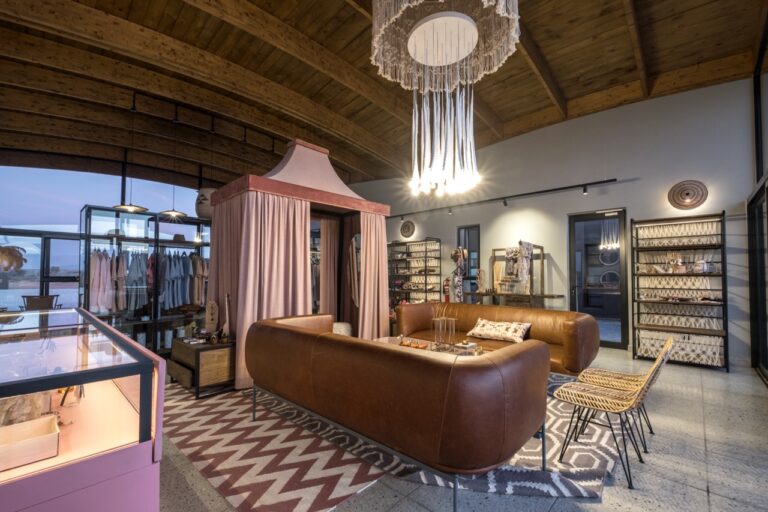 Lounge and retail area at The Desert Grace lodge