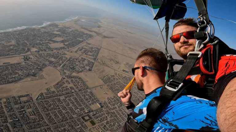 Tandem Skydiving – gallery image 7
