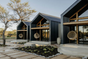 Savanna Luxury Villa at Otjiwa Collection - image 4